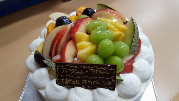 フルーツの生クリームケーキ