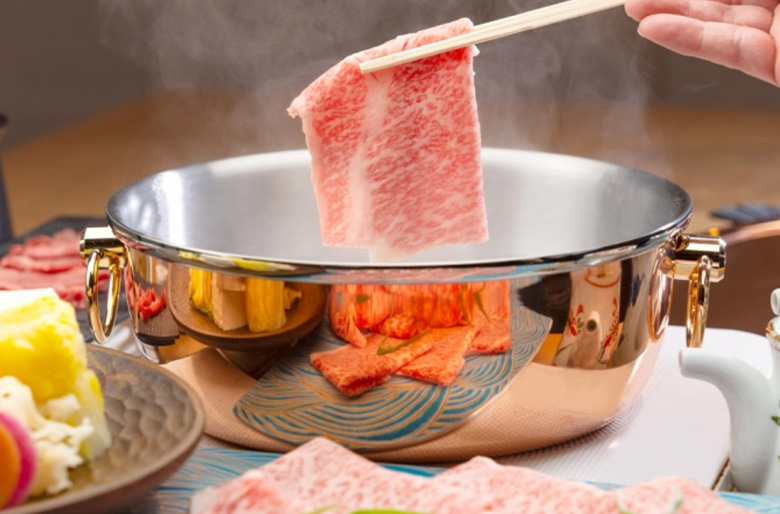 Seasonal sashimi & ultimate A5 rank Wakasa beef shabu-shabu kaiseki meal