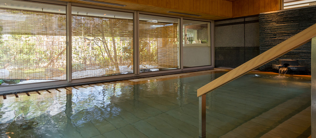 Large Public Bath Hinoki (Villa / Annex Only)