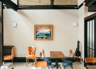 カフェだいな荘（1階）